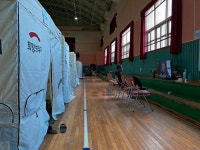 [르포]언제쯤 집에 갈 수 있을까...강원 산불 50일째, 대피소 냉바닥의 이재민들