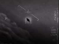NYT “美 해군 조종사, 2014~2015년 훈련 중 UFO 목격”