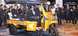 태국 총리 드라마 태양의 후예 즐겨봤다 文 대통령 내가 거기 나오는 특전사 출신