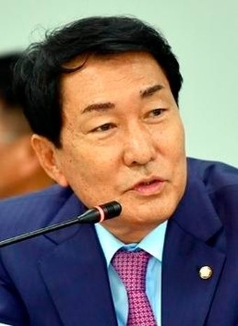 통합당 안상수, 지역구 옮겨 인천 계양갑 출마… 