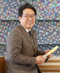 공대생까지 문학의 길로 이끈… 나는 詩 배달하는 가이드
