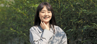 문학에 환멸 느낄까 봐 입을 열었다