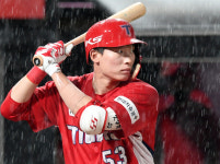 아기호랑이가 떠난 날, 비는 내렸고 KIA는 이겼다