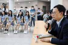 "어화둥둥 내 사랑" 칠곡군민들의 참전용사 대하는 법
