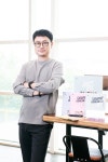 진의 취미는? 기타 치기!··· BTS는 한글선생님