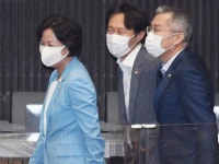 “식당서 김치찌개 빨리 달라고 하면 청탁이냐”