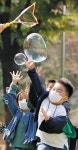 한강시민공원 맘껏 돌아다니고, 경로당도 갈 수 있다