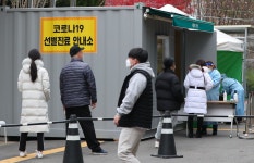 부산 21명 추가 확진‥전날 82명보단 줄었지만 n차 감염 계속 이어져