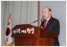투기 의혹 정현복 광양시장 “떳떳하다, 수사 결과 기다려야”