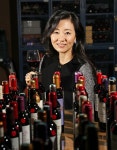 “평가해주세요” 佛보르도 300곳이 와인 보내는 그녀의 정체