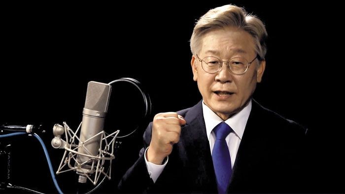 은평 제일교회서 특강 진행 논란…모스 탄 교수, 한미 관골 연설과 활동 이어간다