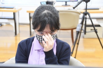 12세 꼬마바둑 천재 스미레, 세계챔프 지낸 김채영 꺾었다