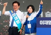 추미애 “이재명 내가 키워… 방어하니 ‘국민누나’ 됐다”