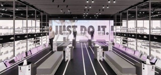 롯데百 “스포츠 매장을 더 크게”