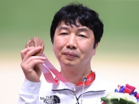 패럴림픽 사격 동메달 심영집 “9년 만에 다시 나와  첫 메달 따 기뻐”
