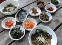 [김준의 맛과 섬] [72] 울릉도 산채 밥상
