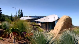 송편 빚는 명절 거실, 당당히 틀 수 있는 건전 콘텐츠 5 [왓칭]