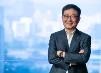 코로나 오래 참으셨죠? 확 바뀐 오프라인 쇼핑 참맛 보여드릴게요