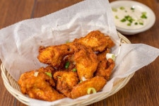 ‘치킨 맛’ 논란 속… 외국에서 가장 자주 먹는 한식은 ‘한국식 치킨’