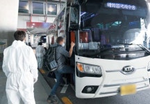 초유의 ‘복합 쇼크’… 위드 코로나, 그로기 상태