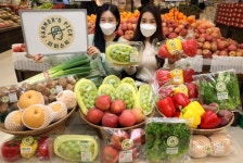 농가 직접 고르고 100% 맛보장… 대형마트, 신선식품 전쟁