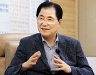 “완도 명사십리·약산에 해양치유센터, 청산도에 해양치유공원 내년부터 운영”