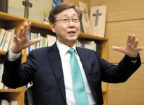 “부활 신앙의 핵심? 치유·화합·겸손·희생이죠”