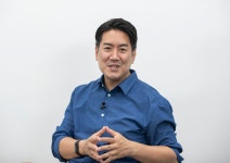 [건강챌린지]뇌과학자 장동선 “외로움, 흡연·음주만큼 건강 해친다”