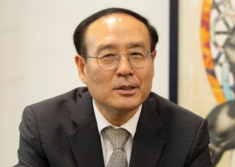 “조국 징계 미뤘다”… 교육부, 서울대총장 첫 징계요구