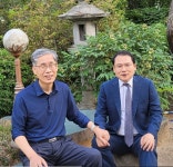 ‘건희사랑’ 강신업, 신평과 충돌… “이중인격자” vs “야비한 유형”