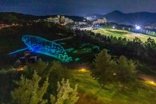 K할매들 ‘잔소리 열전’ 그립다면 이곳으로... 뽀글 파마한 그녀들과 함께 막춤을!