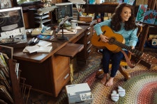 컨트리 음악의 전설이 된 ‘광부의 딸’, 하늘로 떠나다