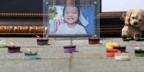 ‘정인이 후원금으로 간장게장’ 수배된 유튜버…“횡령·사기죄 적용 가능”