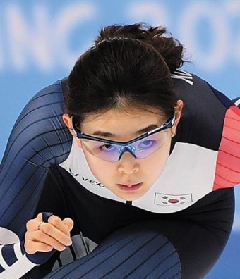 ‘빙속 500m’ 김민선, 월드컵 2연속 금메달