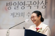 “오랜 세월 전해진 전통 가곡, 많은 사람이 듣게 할 것”