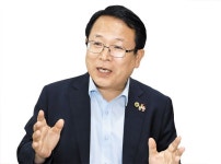 “5년간 3600억원 투자, 농·식품 융합 익산형 일자리로 지역 살릴 것”