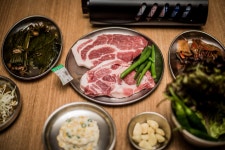 초밥집 사장님의 양다리... “창업은 고깃집이 최고인 이유는...” [사장의 맛]