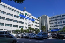 강북구청 점거한 관리공단 노조원 7명 체포… 구청장 폭행 혐의도