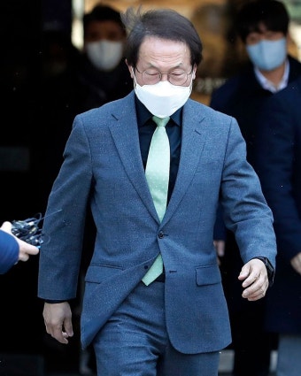 조희연, 1심 유죄… 교육감직 상실형