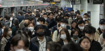 [더 한장] 이제 벗어도 되나, 마스크?