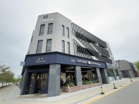 텅 빈 주차빌딩의 대변신, 국내 첫 베이커리 그로서란트 탄생