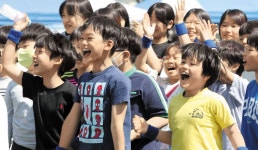 작은 학교 7곳 모여 큰 운동회, 아이들 ‘까르르’ 배 움켜잡고 웃었다