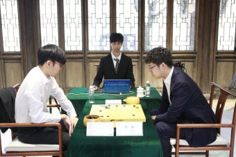 신진서와 구쯔하오, 첫 란커배 우승놓고 격돌