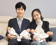 “사랑스러운 네 쌍둥이, 2개월 일찍 선물처럼 찾아와”