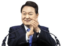 오일머니냐, K기업이냐… 2030 엑스포 ‘O·K 목장의 결투’