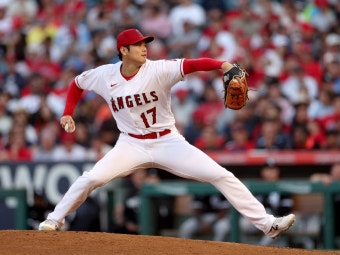 오타니가 던지고 칠 때마다 MLB 기록이 하나씩 깨진다