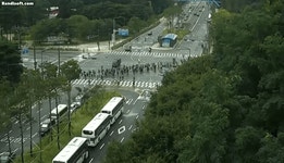 월드컵로에 기차가? 버스 1400대 동원된 ‘잼버리 대이동’ 모습