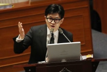 민주당 “한동훈, 특활비 거짓 답변”... 법무부 “전혀 사실 아냐”