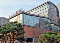 건축상 수차례 받은 성수동 빌딩 ‘통임대’ 한다
