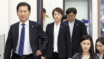 박광온 사냥하듯 쫓아내고… 정청래가 임시 당대표 권한 행사